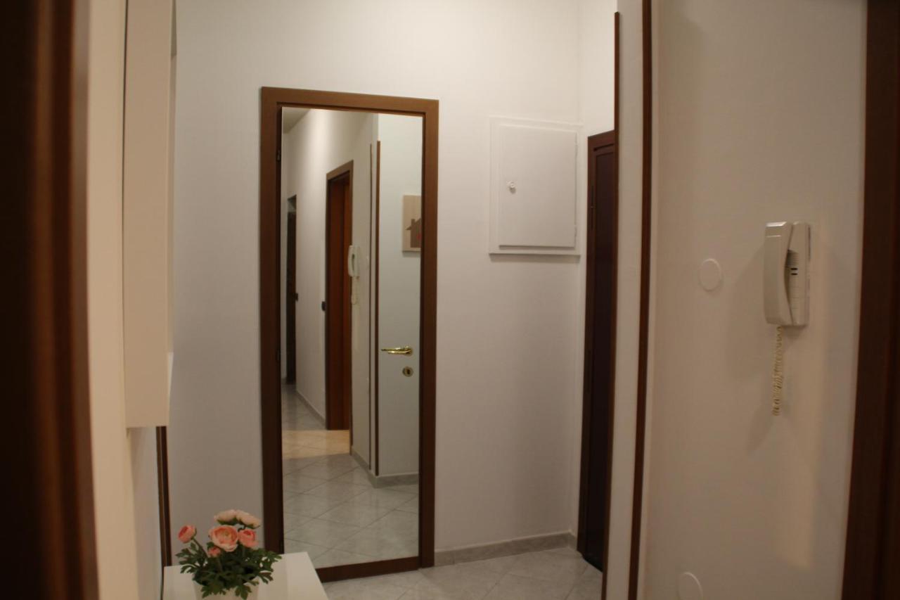 Sofia Sweet Home Corsico Bagian luar foto