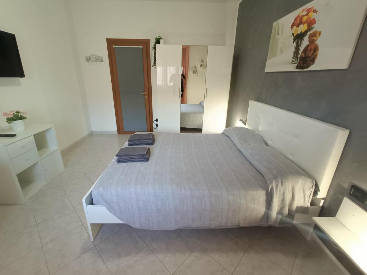 Sofia Sweet Home Corsico Bagian luar foto