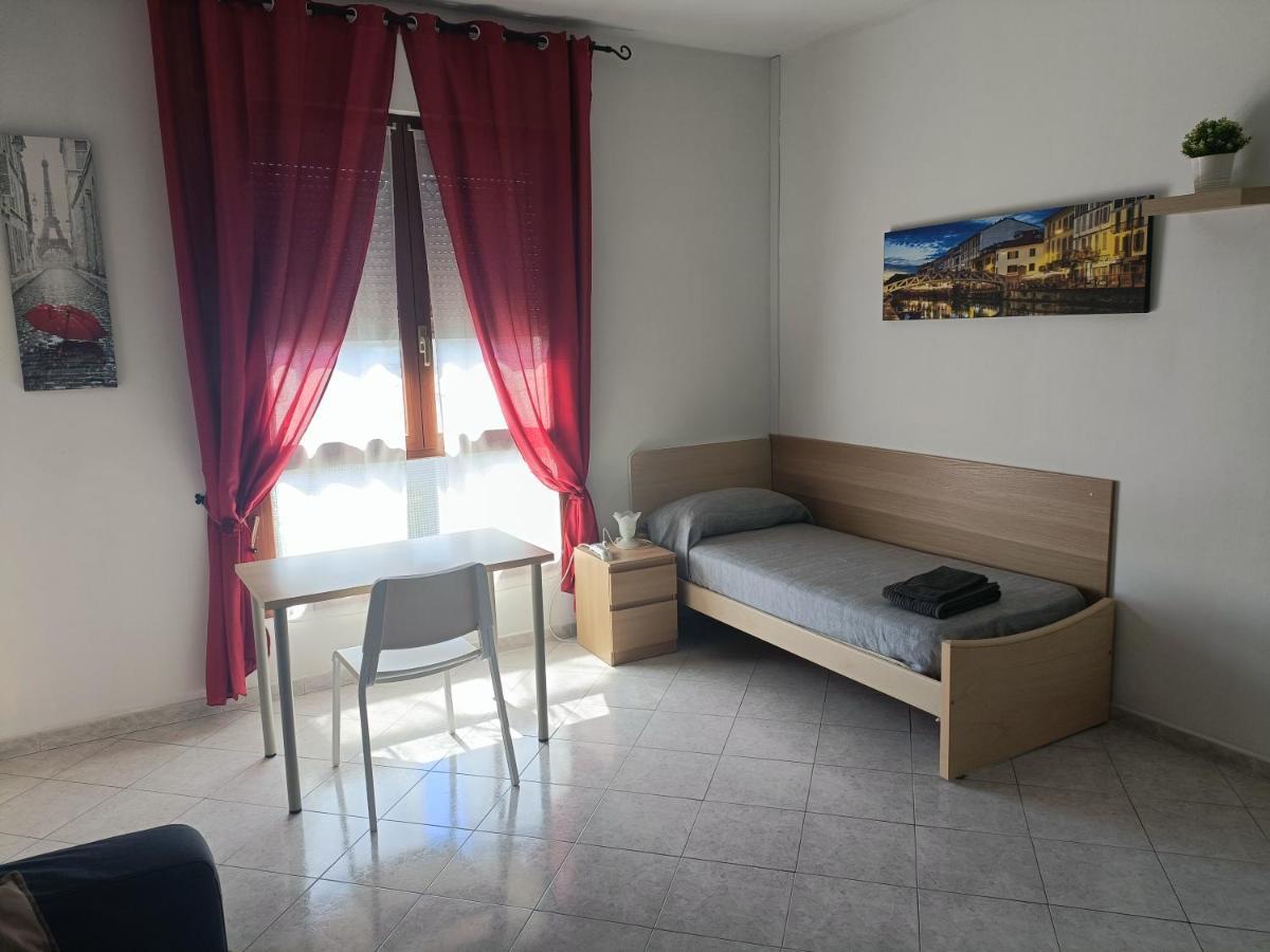 Sofia Sweet Home Corsico Bagian luar foto