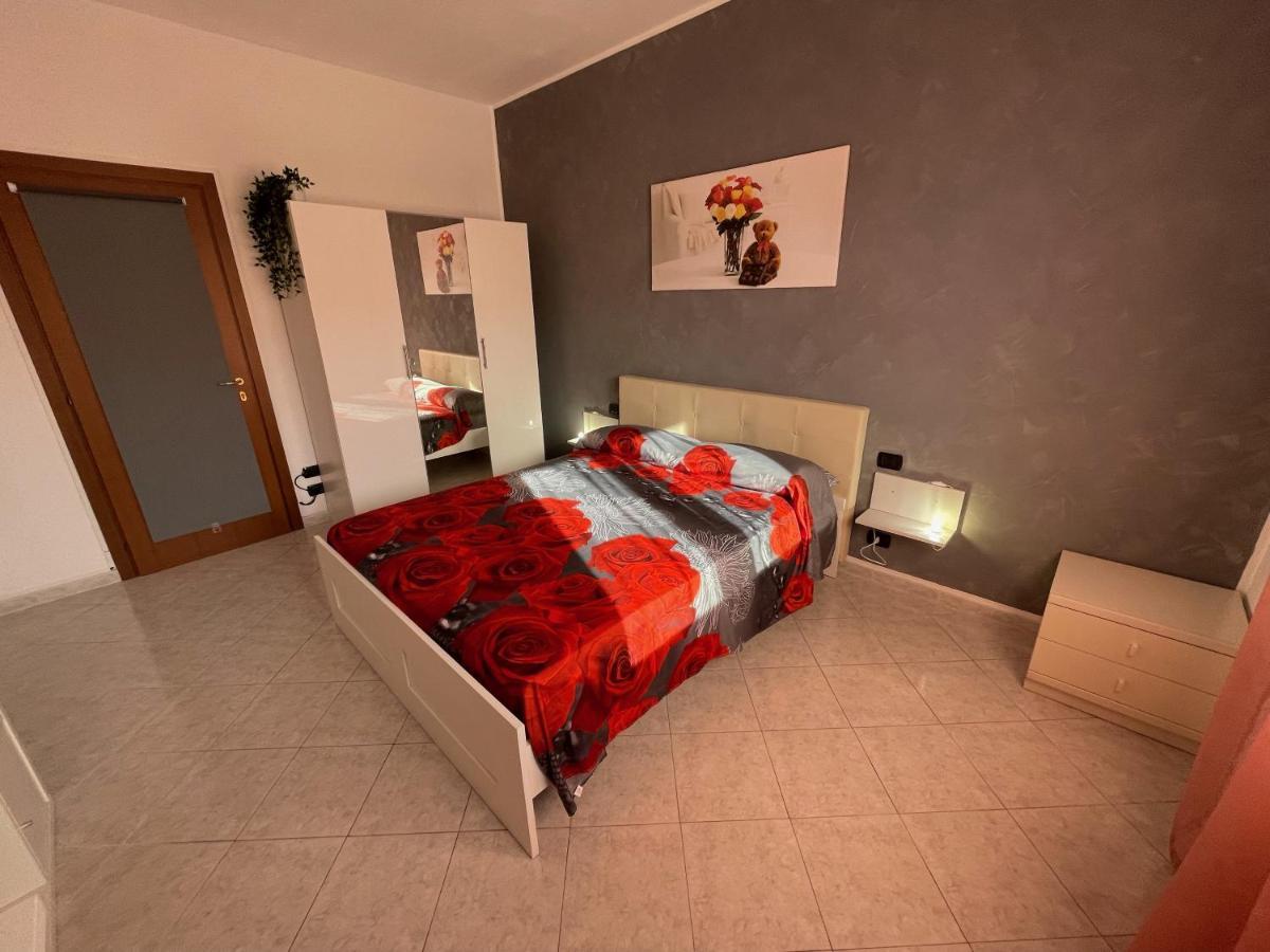 Sofia Sweet Home Corsico Bagian luar foto